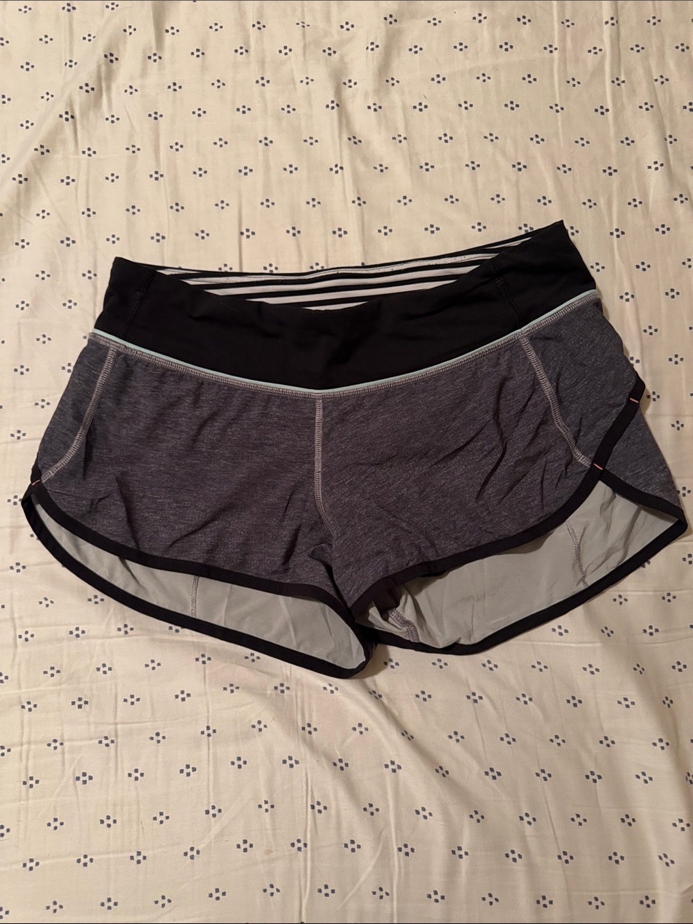 Lululemon Speed Shorts Women’s